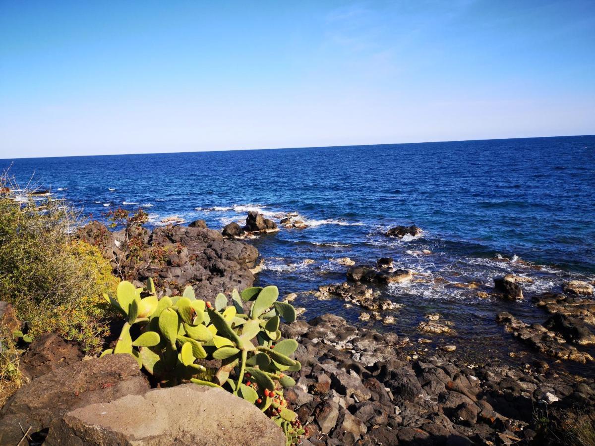 La Lampara Apartment Aci Castello Exterior photo
